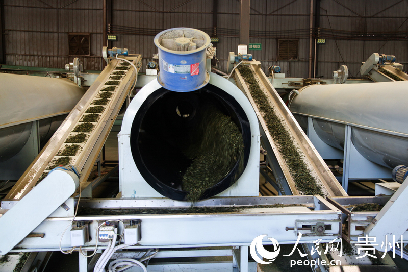 宏源公司生產加工車線一隅。人民網 王秀芳攝