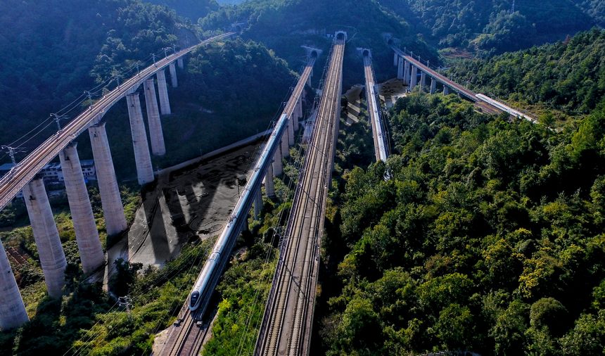 貴廣高鐵將于10月11日起提速。石宗林攝