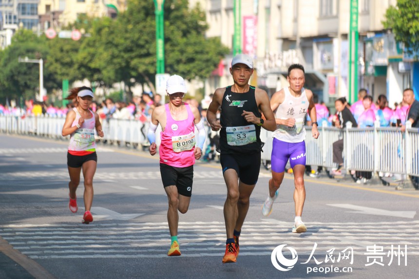 比賽現(xiàn)場(chǎng)。 張宇攝