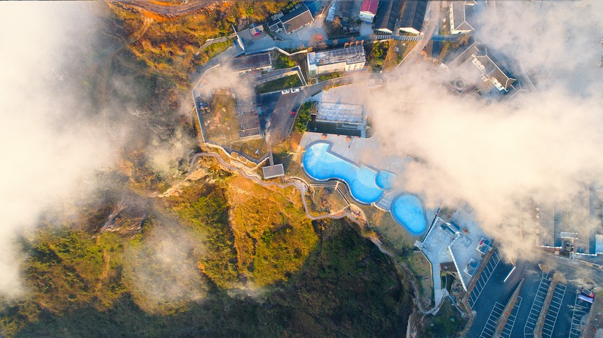 航拍朱砂古鎮。銅仁市萬山區融媒體中心供圖