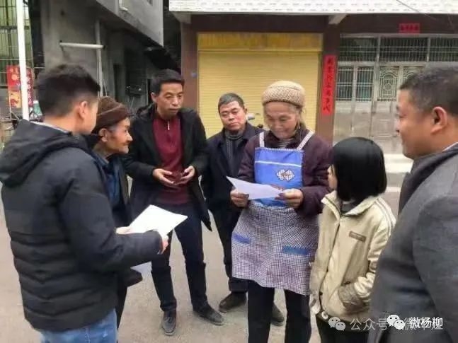 引導群眾不參與、不操辦違規酒席。