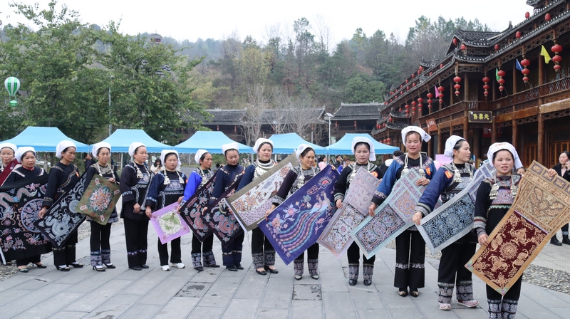 咕嚕指尖技藝大賽。