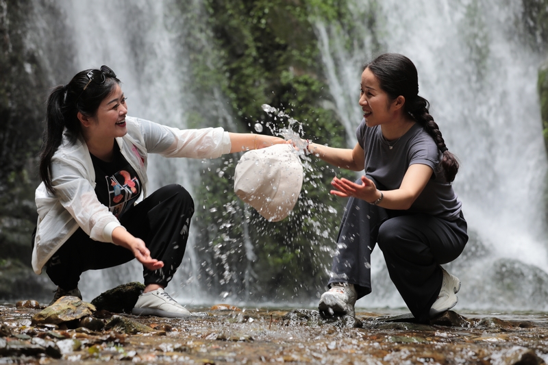 三都生態(tài)瀑布。