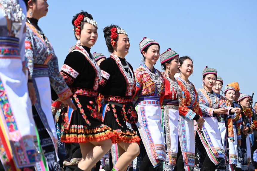 苗族跳花活動現(xiàn)場。