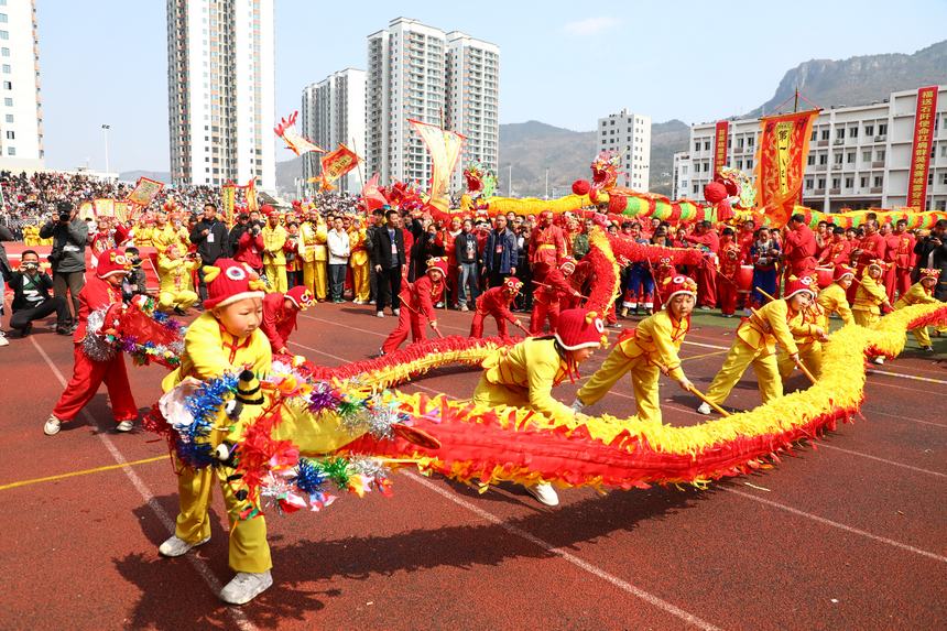 石阡仡佬毛龍節活動現場。石阡縣融媒體中心供圖