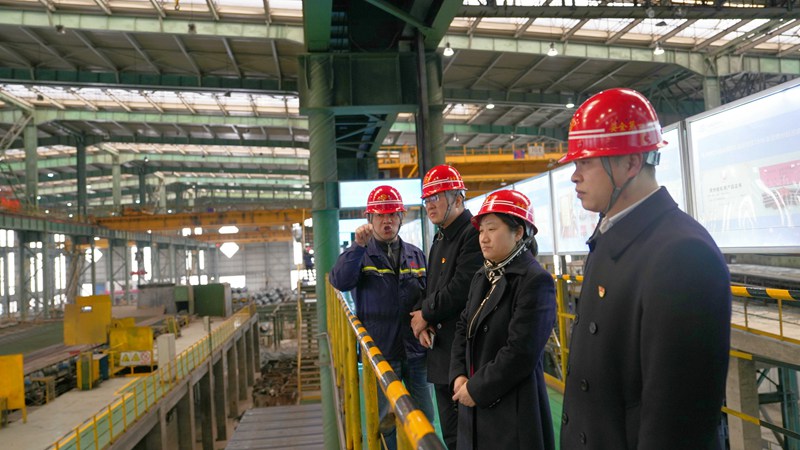 參觀三棒線作業區。