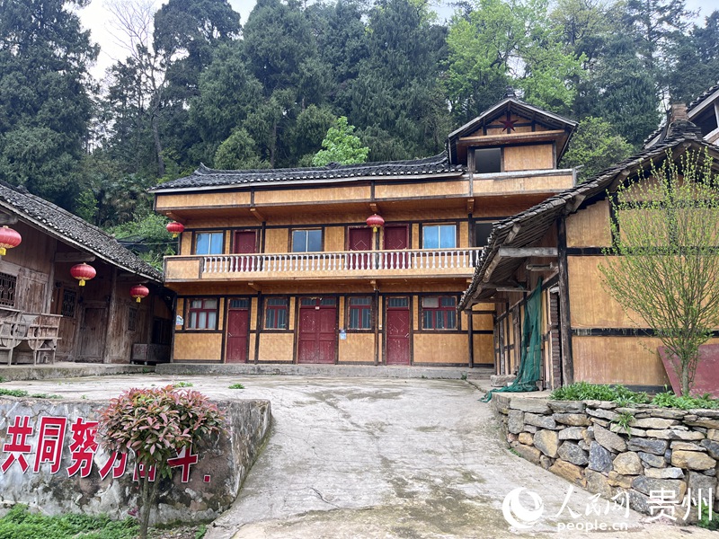 白垛村庭院景致扮靚鄉村。人民網 陳潔泉攝