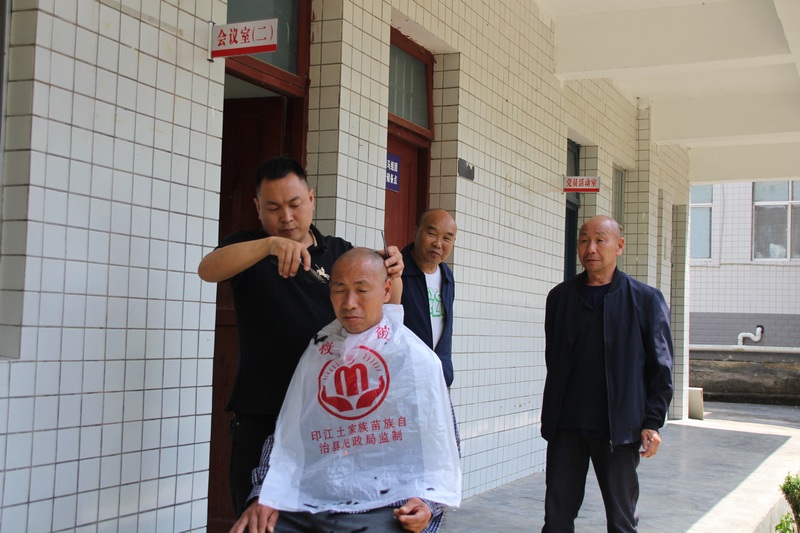 印江駟馬村留守老人有了“幸福家園”。梅亞軍攝