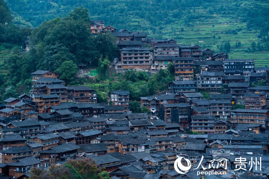西江千戶苗寨。人民網 陽茜攝