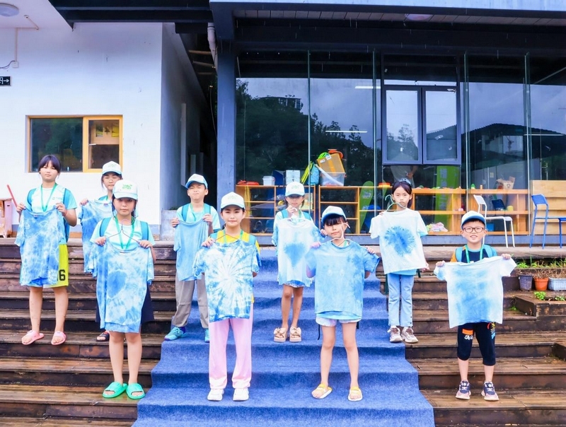 植物扎染體驗。
