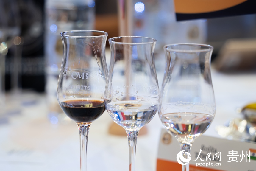 大獎賽現場待評樣品。人民網記者 涂敏攝