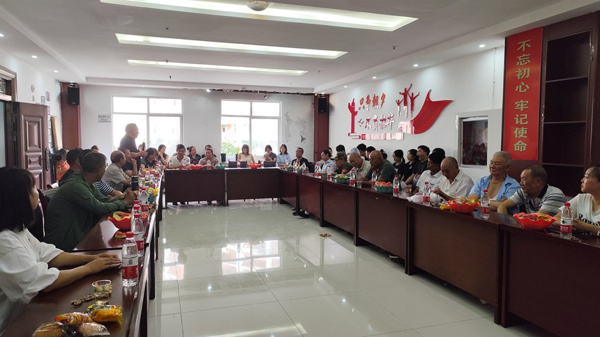 大橋社區開展 “八一”建軍節活動。社區供圖