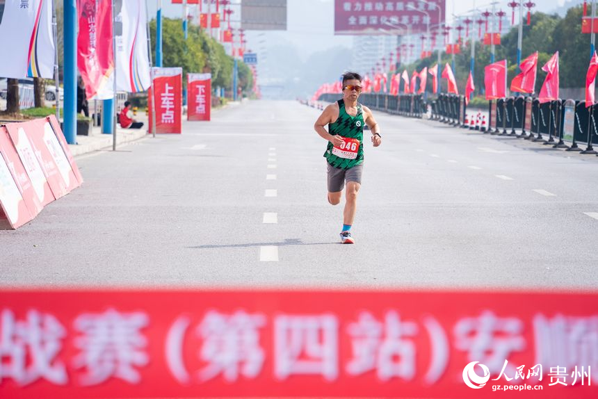 比賽現場。人民網記者 涂敏攝