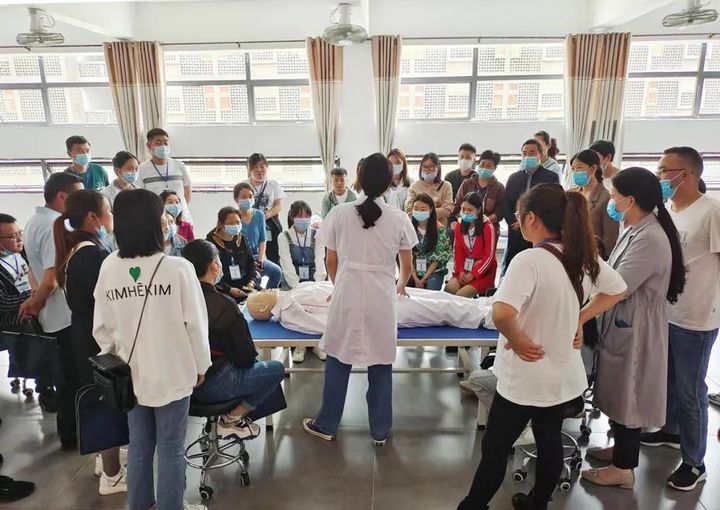 臺盟中央在畢節(jié)市舉辦“筑夢醫(yī)者”赫章基層醫(yī)生培訓(xùn)班。