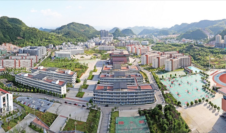 銅仁學院校園環境。