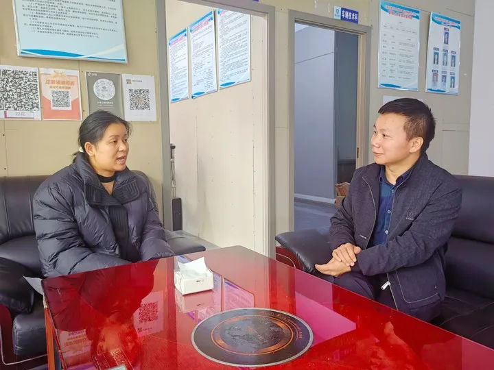 了解企業困難。