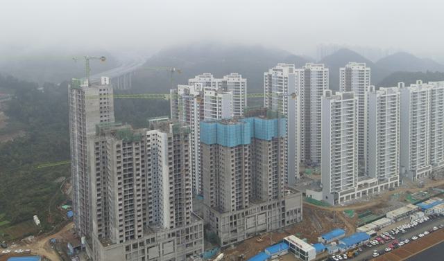貴陽(yáng)觀山湖區(qū)朱昌片區(qū)棚改項(xiàng)目實(shí)現(xiàn)全面封頂