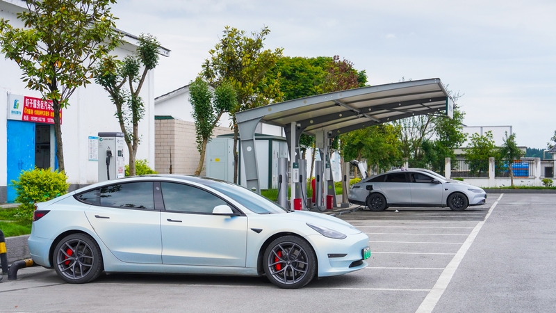 3 服務區建設充電樁