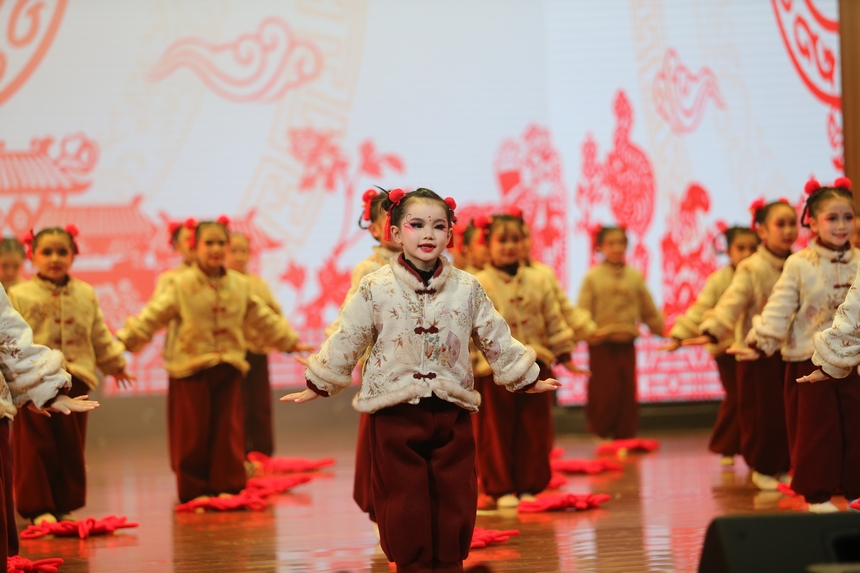 少兒春晚現場。