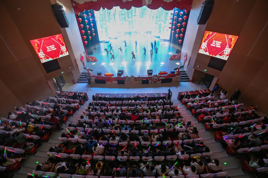 少兒春晚現場。