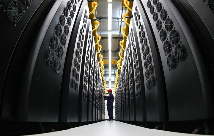 貴安超級計算中心機房。石照昌攝