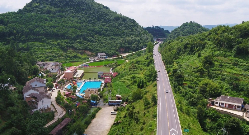 G212蘭龍線路容路貌。