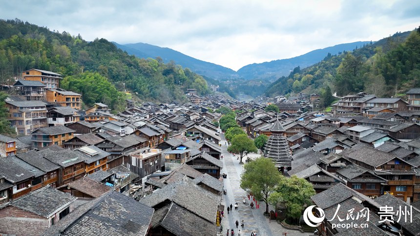 航拍肇興侗寨。人民網記者 涂敏攝