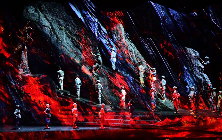 《偉大轉折》演出現場,科技與藝術融合,賦能紅色文化傳承。尚宇杰攝