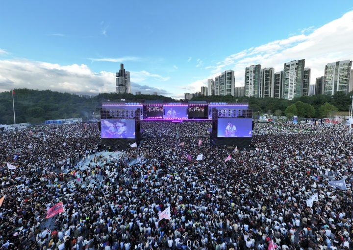 4、Z紀(jì)元銀河左岸音樂節(jié)。