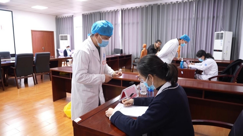 烏當(dāng)區(qū)醫(yī)共體開展中醫(yī)適宜技術(shù)技能競賽。