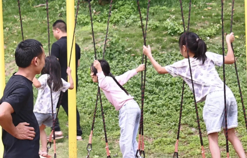 天洞景區成為游客打卡熱門地點。