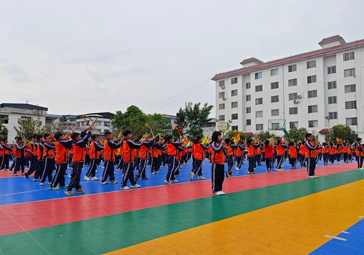 花鼓操比賽現場。