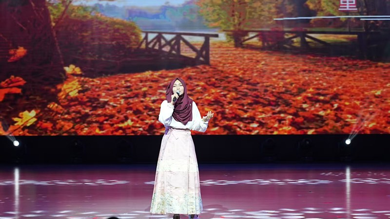 學(xué)生演出。圖片由貴州大學(xué)提供