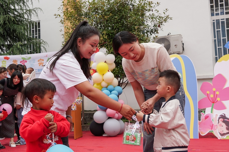 親子游戲現(xiàn)場。