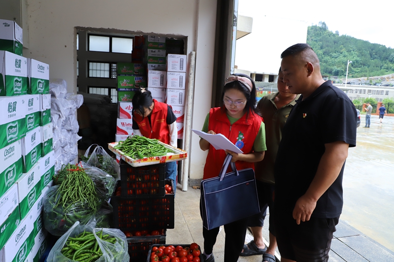 做好物資接收和登記。