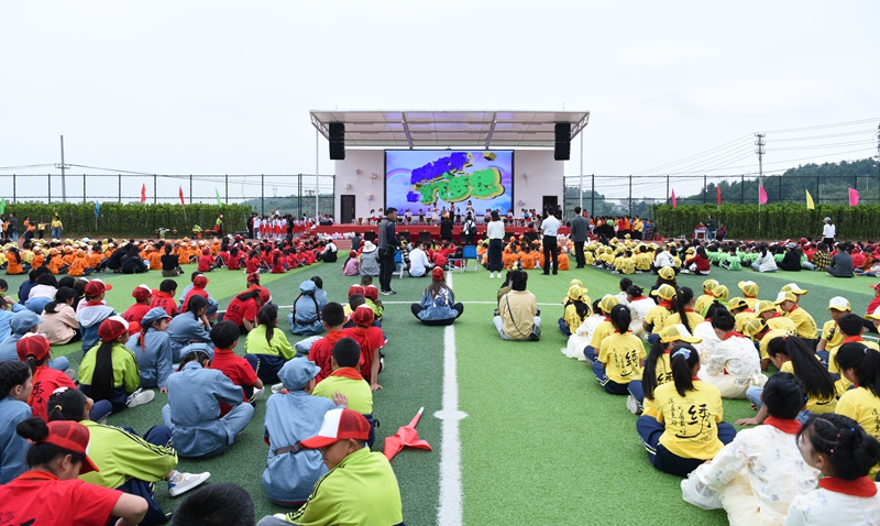 錦繡學校文藝活動。