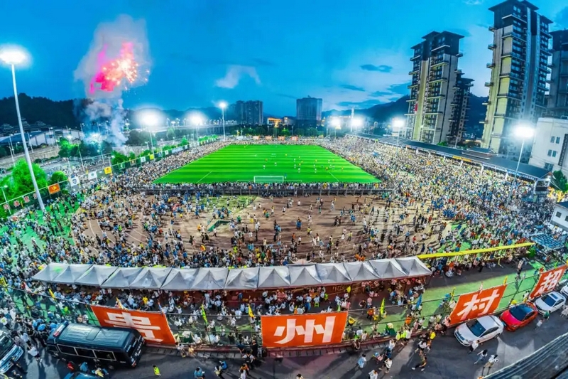 “百隊(duì)千場”足球青訓(xùn)夏季“連”賽在貴州啟動(dòng)。