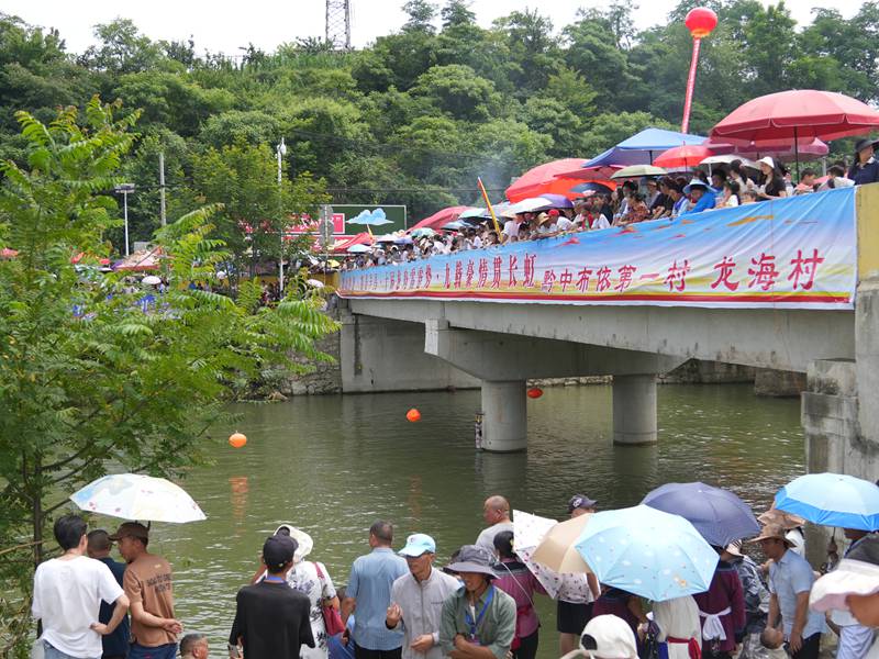 民族文化為鄉村振興添活力。