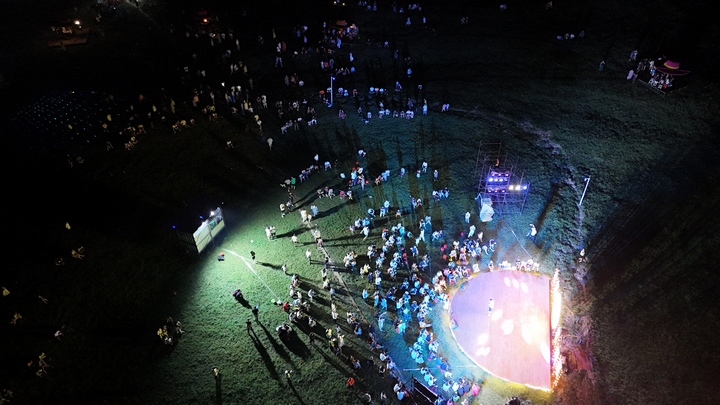 松桃黔東草海激活夏季出游新玩法。