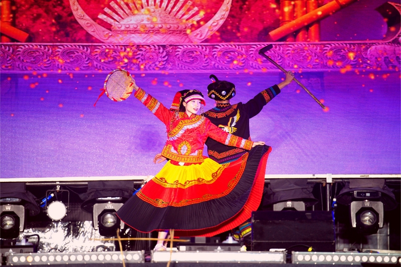 現場節目精彩紛呈。文杰攝