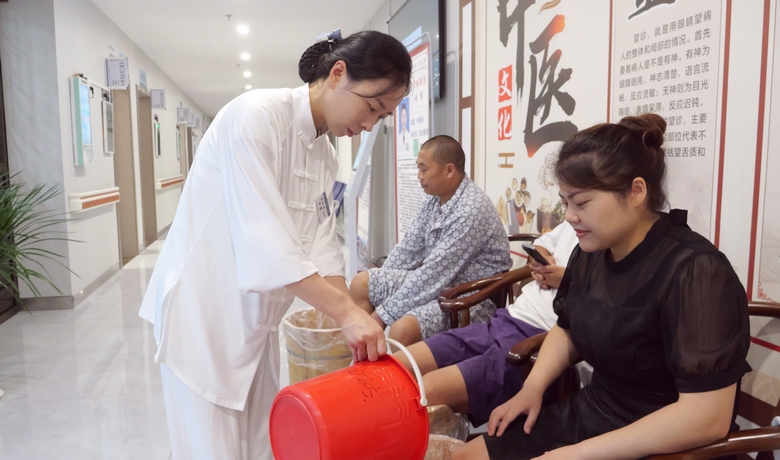 貴州松桃：中醫理療受熱捧