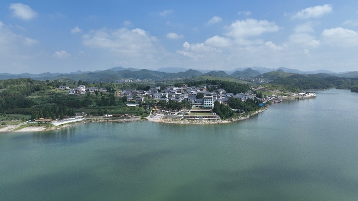 站街鎮杉樹村湖灣。代勝強 攝.jpg