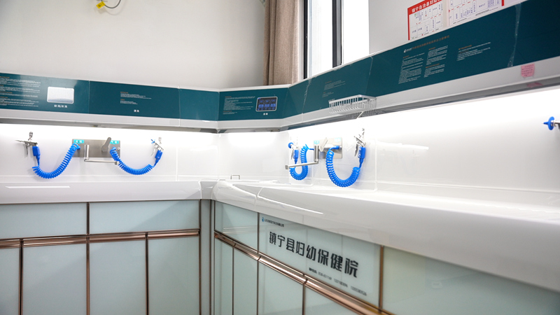 內鏡清洗消毒系統。