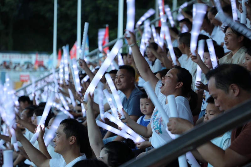 現(xiàn)場(chǎng)觀眾。郭嬌攝