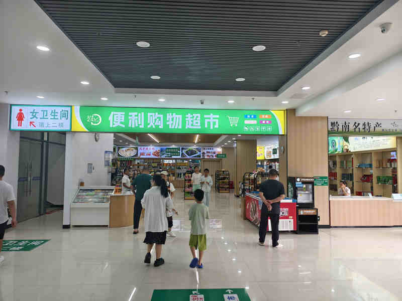 升級改造后重新亮相蘭海高速上堡服務區。