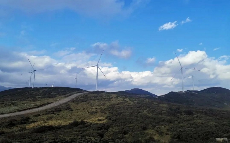 四川涼山州鹽源縣牦牛山風電場項目。水電九局供圖