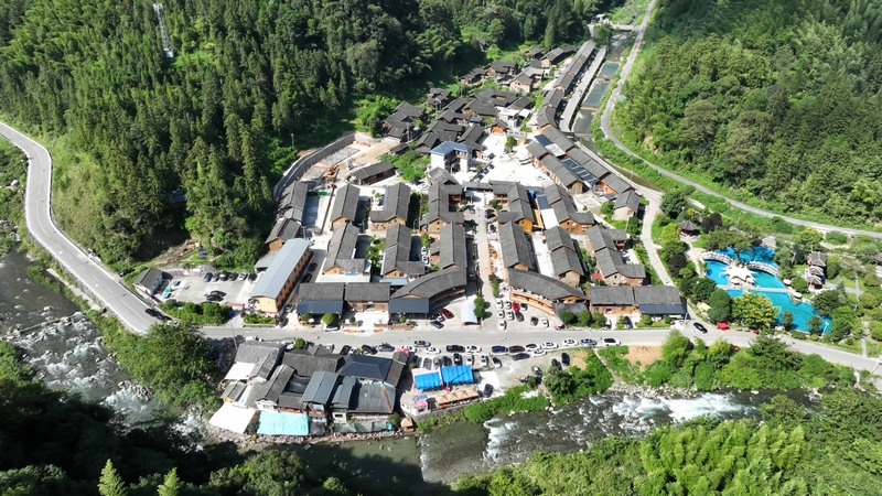 松桃苗族自治縣烏羅鎮(zhèn)桃花源景區(qū)。