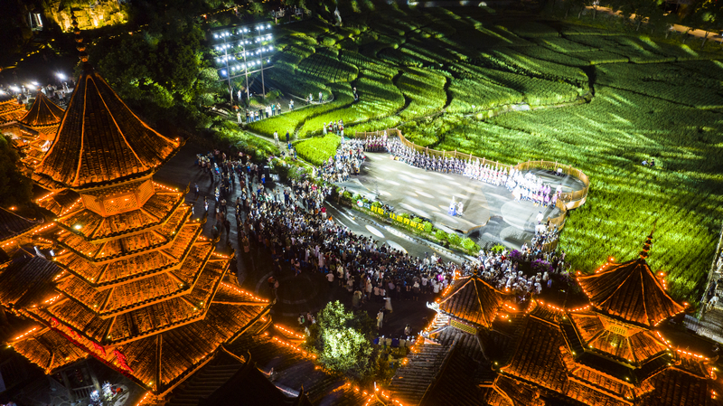 “村歌”晚會(huì)現(xiàn)場(chǎng)。吳光輝攝