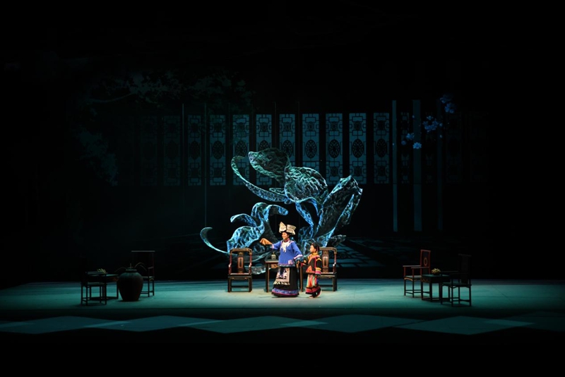 大型民族歌舞劇《奢香夫人》亮相貴州飯店國際會議中心。