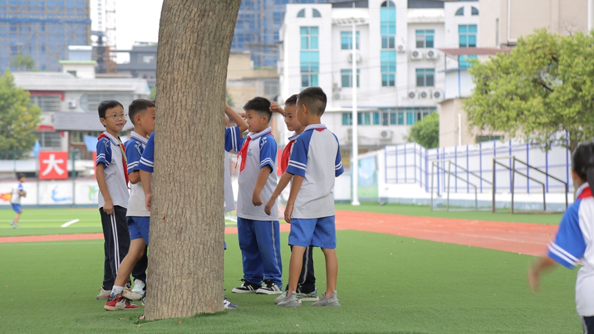 黔東南州60所受災(zāi)學(xué)校如期開學(xué)。